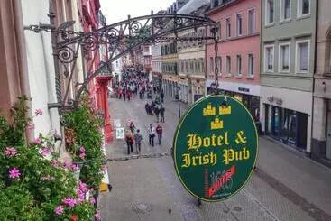 Pensão The Dubliner Hotel & Irish Pub