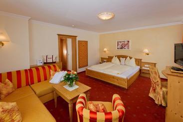 アパートホテル Taxerhof