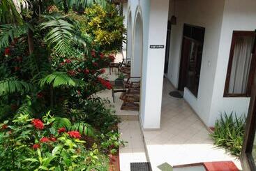 膳宿费 Tandem Guesthouse