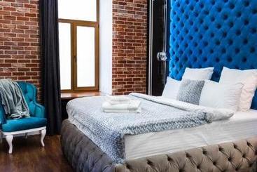 Theatre Boutique Apartments