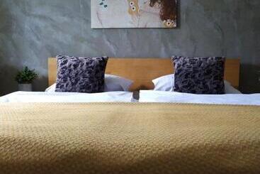 膳宿费 Gästehaus Waldeck