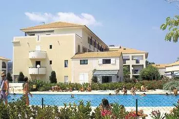 Aparthotel Lagrange Vacances Le Domaine D’azur Et Tahiti Park