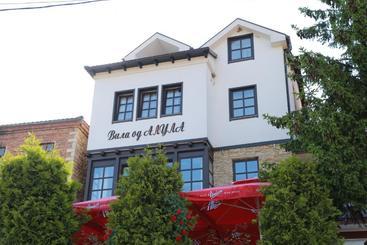 بنسيون Villa Od Alula