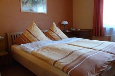 Pansiyon Gästehaus Eberlein