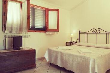 Pensjonat Il Casolare Di Leonardo