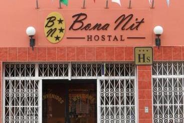 Hostel Hostal Bona Nit