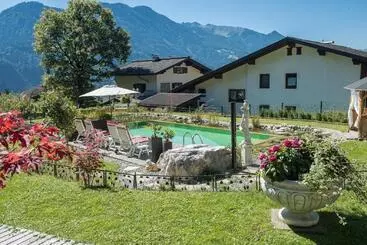 Pensão Gästehaus Waldrand Garni