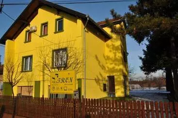 Pensionat Sobe Tron Palić
