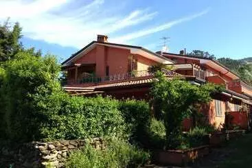 Huoneistohotelli Aurelia Rta Detta Il Cascinale