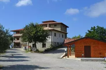ホテル Agriturismo U' Casinu Dà Scala