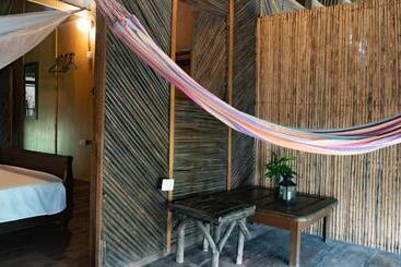 پانسیون Finca Escondida