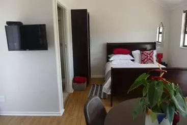 Majatalo Rose And Ale Self Catering Units