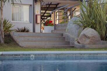 מלון דירות Good Life Resort