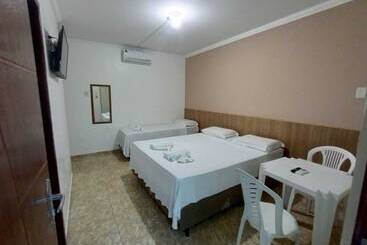 پانسیون Pousada Concha Dourada