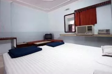 ユースホステル Dharamlok