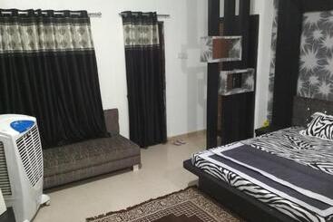 펜션 Ashta Lakshmi Tourist Home Stay