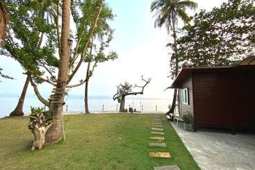 پانسیون Somphoch Garden