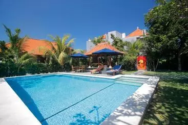 Vandrarhem Graha Madesimon