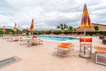 Hotiday Apartments Costa Degli Etruschi