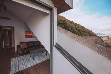 Hotel Peerless Villas