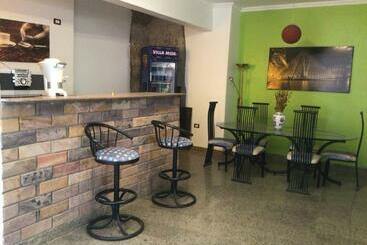 آپارتمانهای توریستها Villa Misk