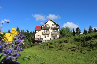 Pensió Fox Valley Villa