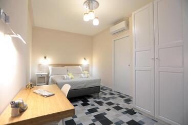 公寓式酒店  Boutique House Anna Franzò