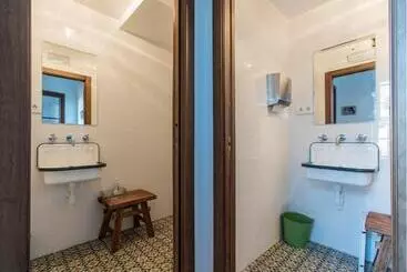 ユースホステル Bercianos1900