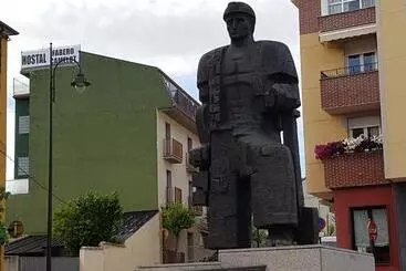 Hotel Hostal Camelot