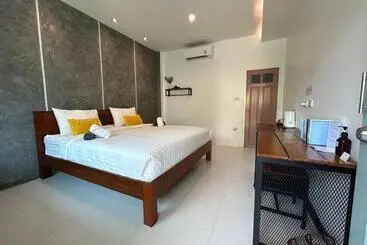 Hotel Phangan Hometown Resort Adults Only