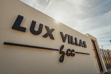 هاستل Lux Villa's By Gg