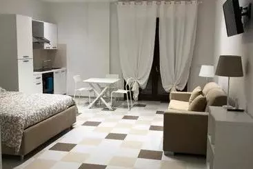 Aparthotel Le Rose Beach & Suites Appartamenti Fronte Mare A Villarosa