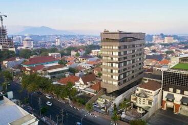 Artotel Gajahmada Semarang