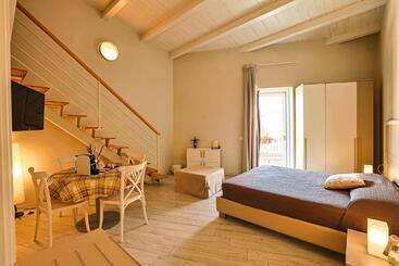 Nocleg ze śniadaniem Le Suite