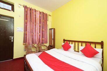 Oyo 29369 Narayana Hotel And Resort