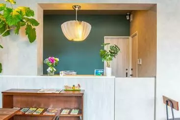 ユースホステル Mr.kinjo In Uruma