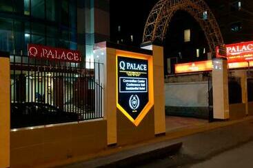 בית מלון כפרי Q Palace