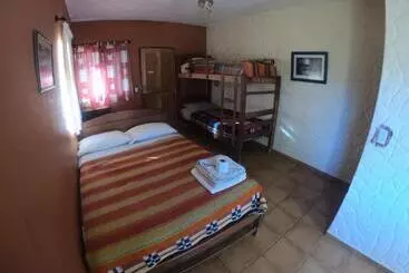 پانسیون Andoriña Hostal   Bed & Breakfast