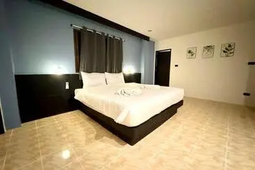 Hotel Chapter 26