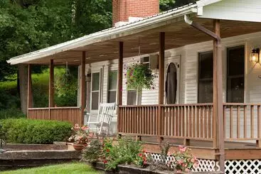 Aamiaismajoitus (B&B) The White Oak Inn