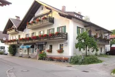 ペンション Bayersoier Hof