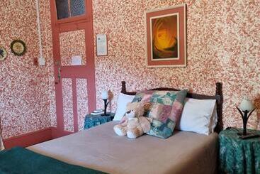 بنسيون Mountain View Country Inn