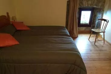 Herberge Santuari Mare De Déu Del Mont Restaurant Hostatgería