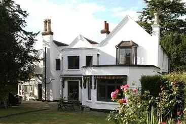 Aamiaismajoitus (B&B) West End Lodge