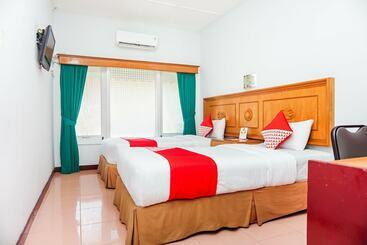 Oyo 375 Hotel Bougenville