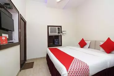 Hotel Oyo 23414 Temptations Ultimate
