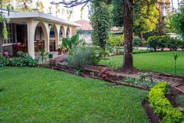 Herberge Kiwavi Home