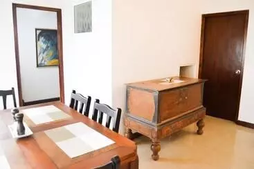 Bed and Breakfast Happy Villas Jandafel