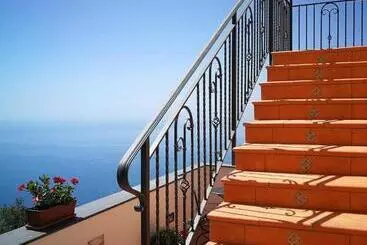 Hotelli San Giacomo Relais