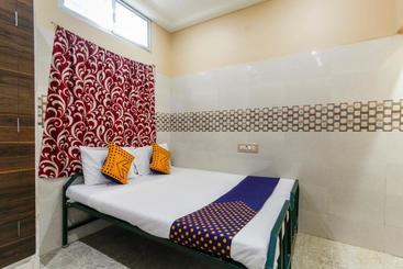 Pensão Spot On 68869 Pkma Guest House